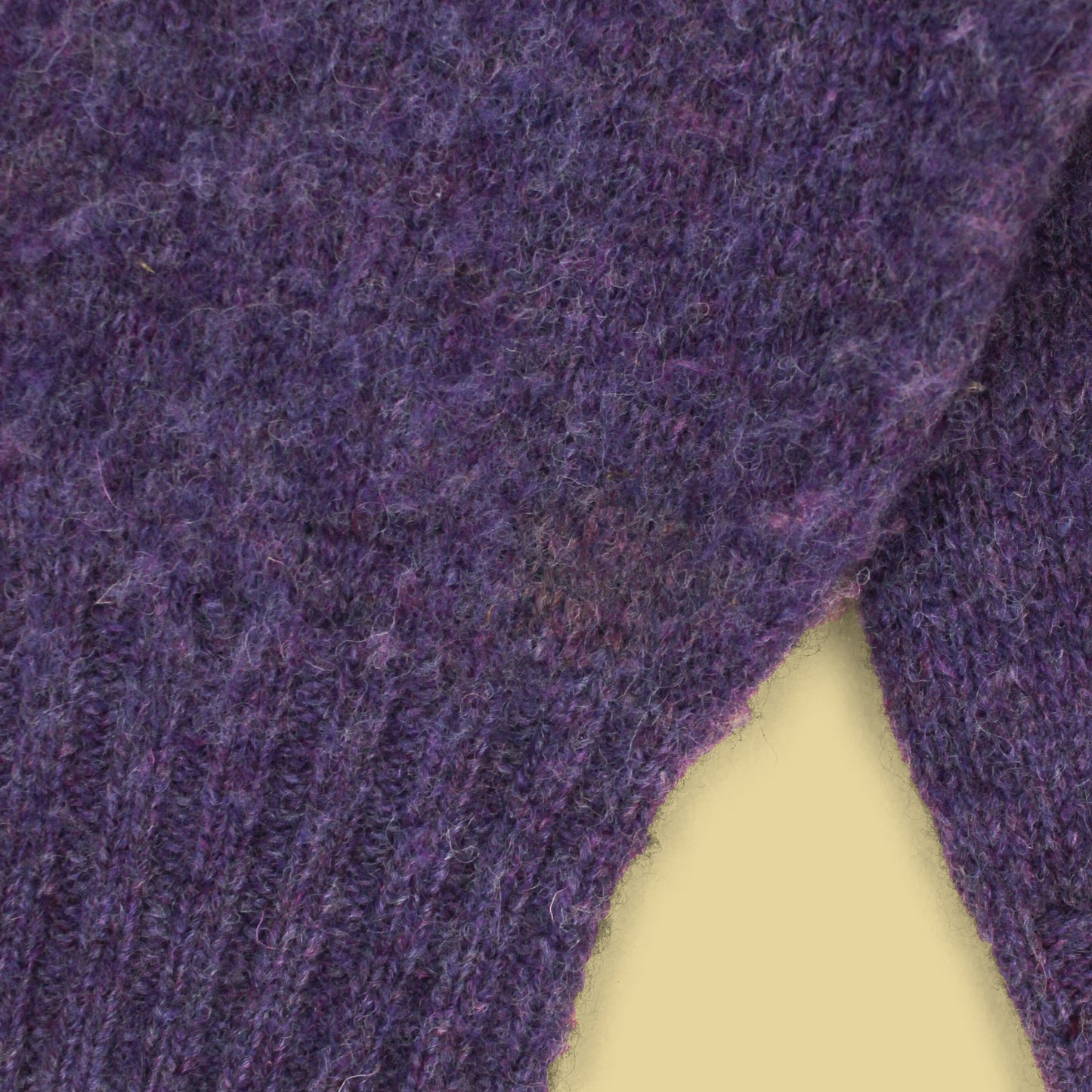 J. Press Shaggy Dog Brushed Shetland Wool Trim Fit Crewneck Sweater