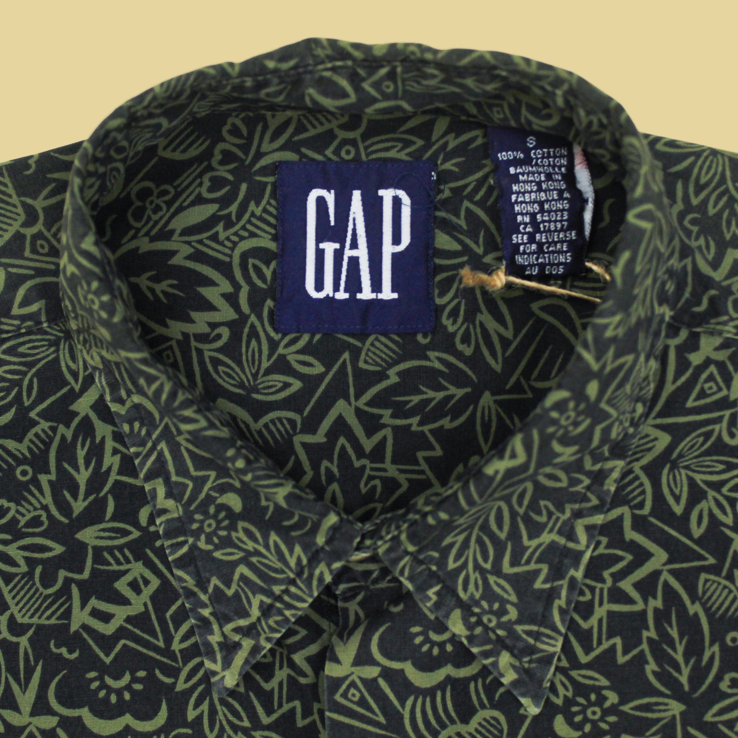 Vintage Gap Floral Print Cotton Button-Up Shirt