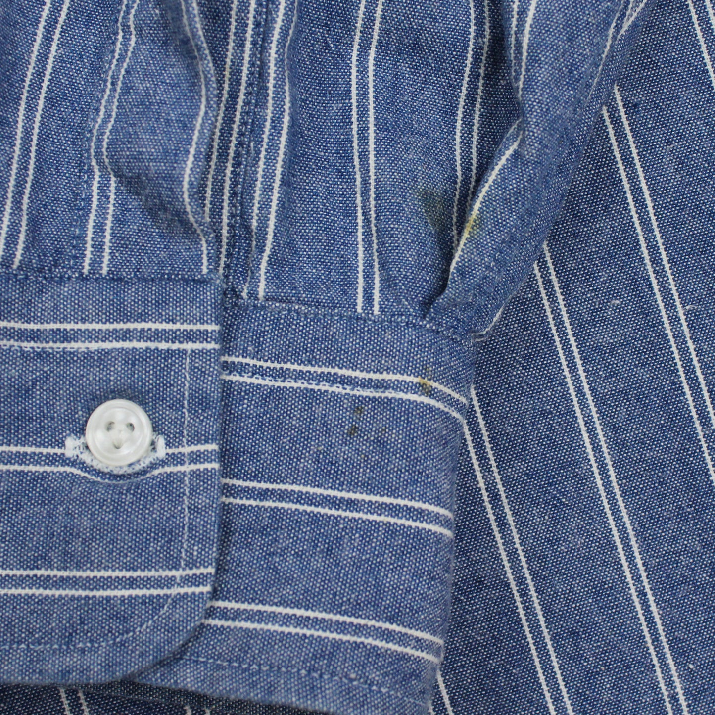 Hathaway Chambray Stripe Cotton Button-Down Shirt