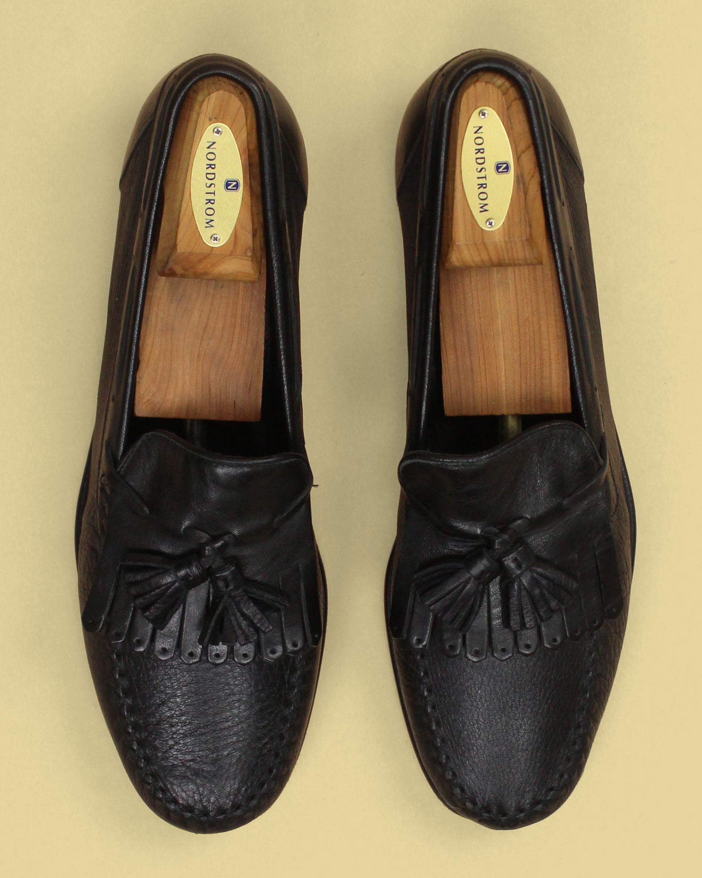 Bally Black Leather Kiltie Tassel Unlined Cirasco Loafers