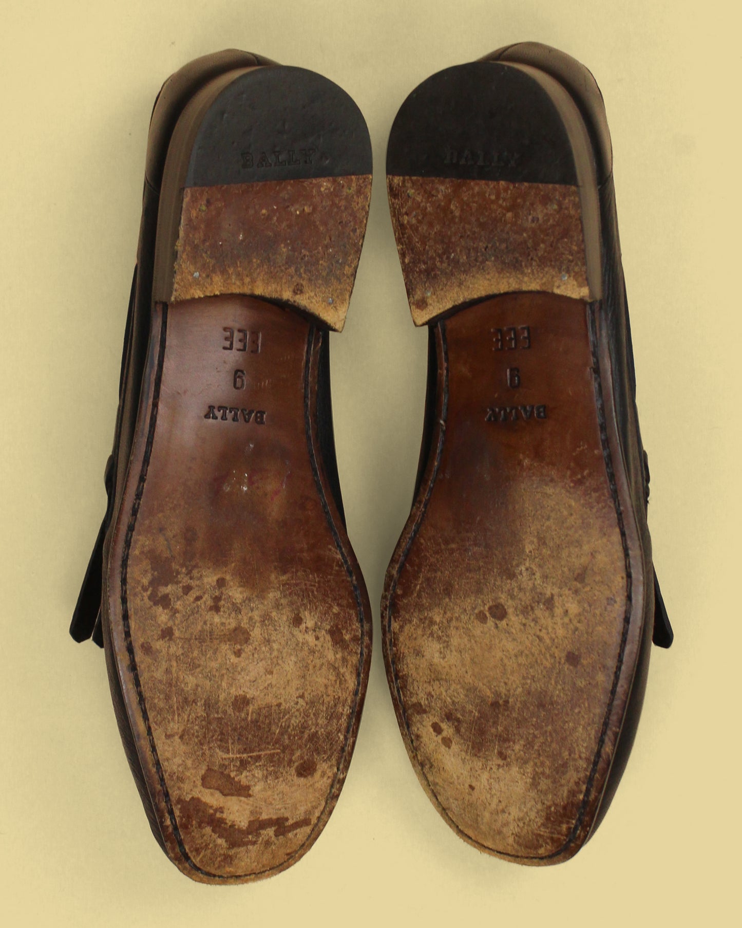 Bally Black Leather Kiltie Tassel Unlined Cirasco Loafers