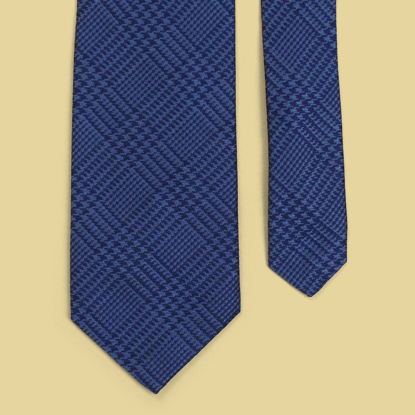 Phineas Cole Houndstooth Check Silk Tie
