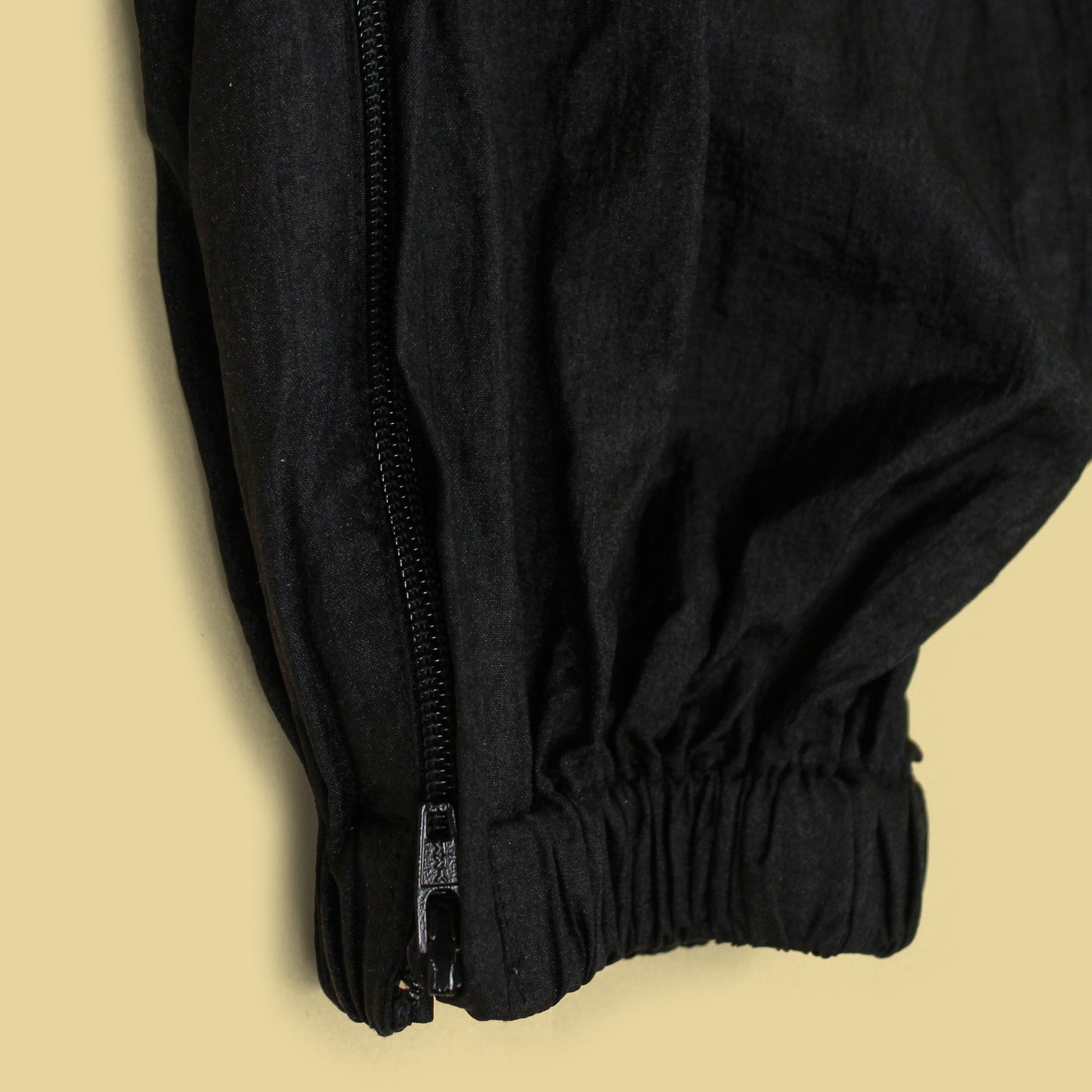 18 East Nylon Jog Pants