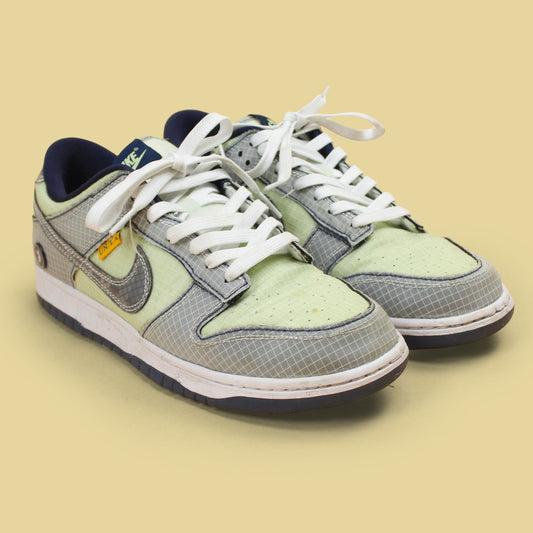 Union LA x Nike Passport Pack Pistachio Dunk Low Sneakers