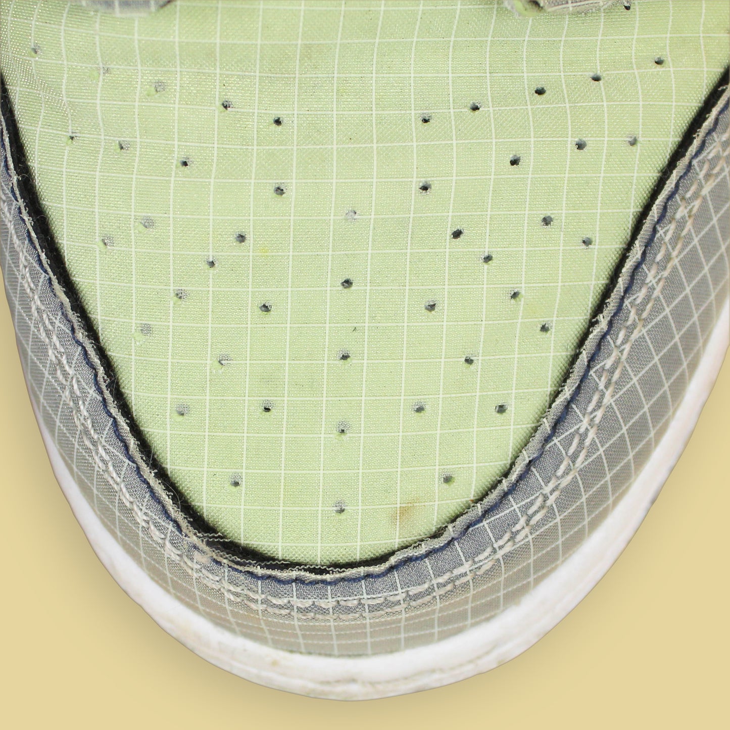 Union LA x Nike Passport Pack Pistachio Dunk Low Sneakers