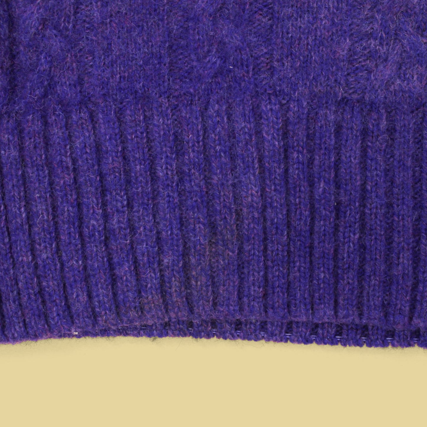 Uncommon Man Shetland Wool Cable-Knit Crew Neck Sweater
