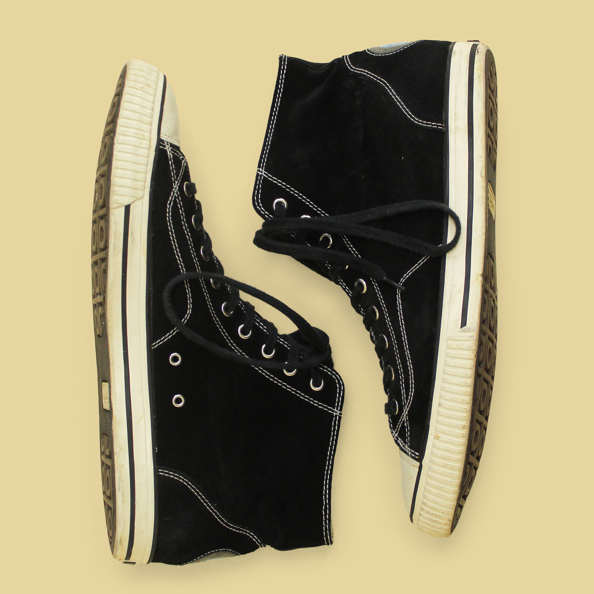 Visvim Black Suede Skagway-Hi Sneakers 11