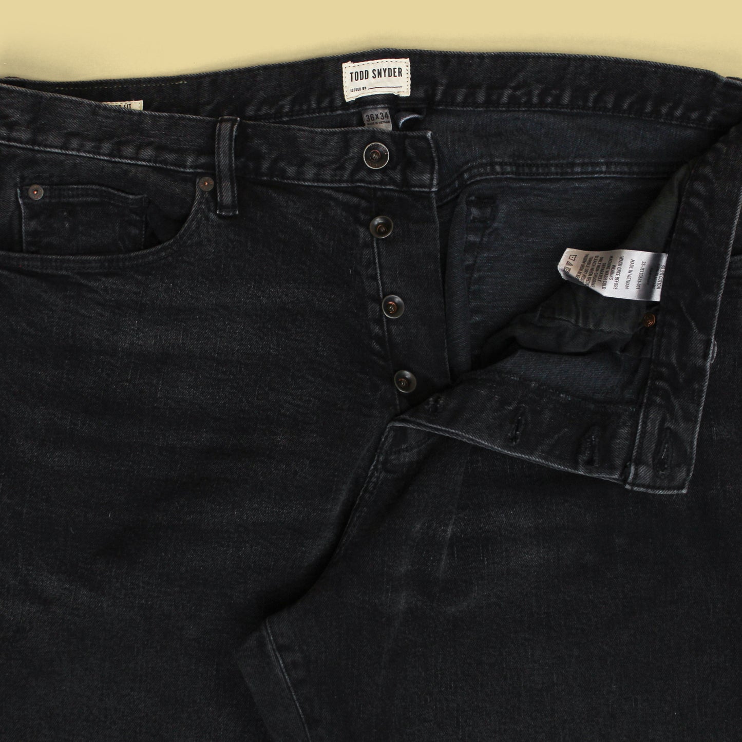 Todd Snyder Black Stretch Selvedge Denim Relaxed Fit Jeans