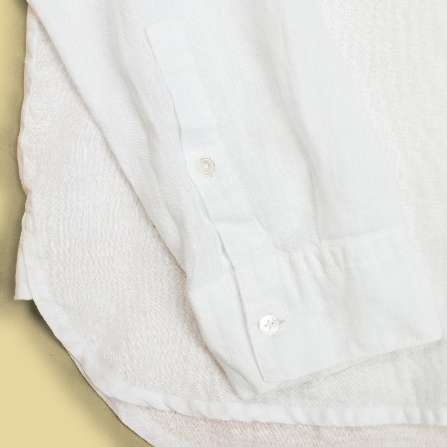 James Perse Linen Button-Up Shirt