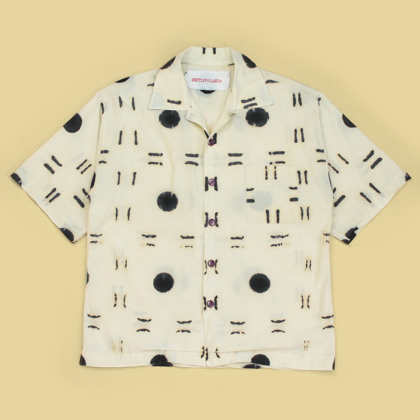 Gentle Fullness Natural Dye Swallowtail Holiday Shirt