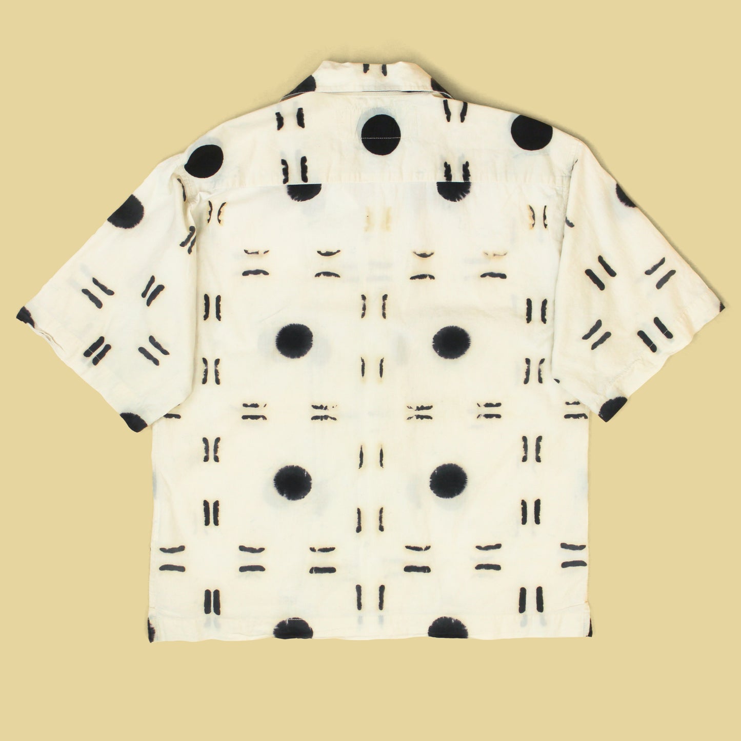 Gentle Fullness Natural Dye Swallowtail Holiday Shirt