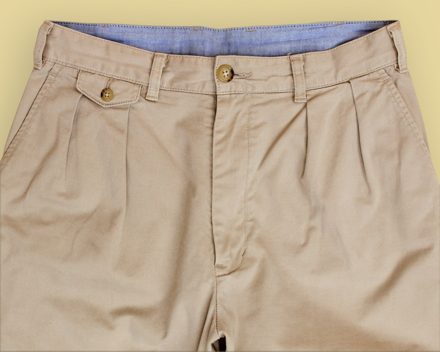 Beams Plus Twill Pleated Chino Pants