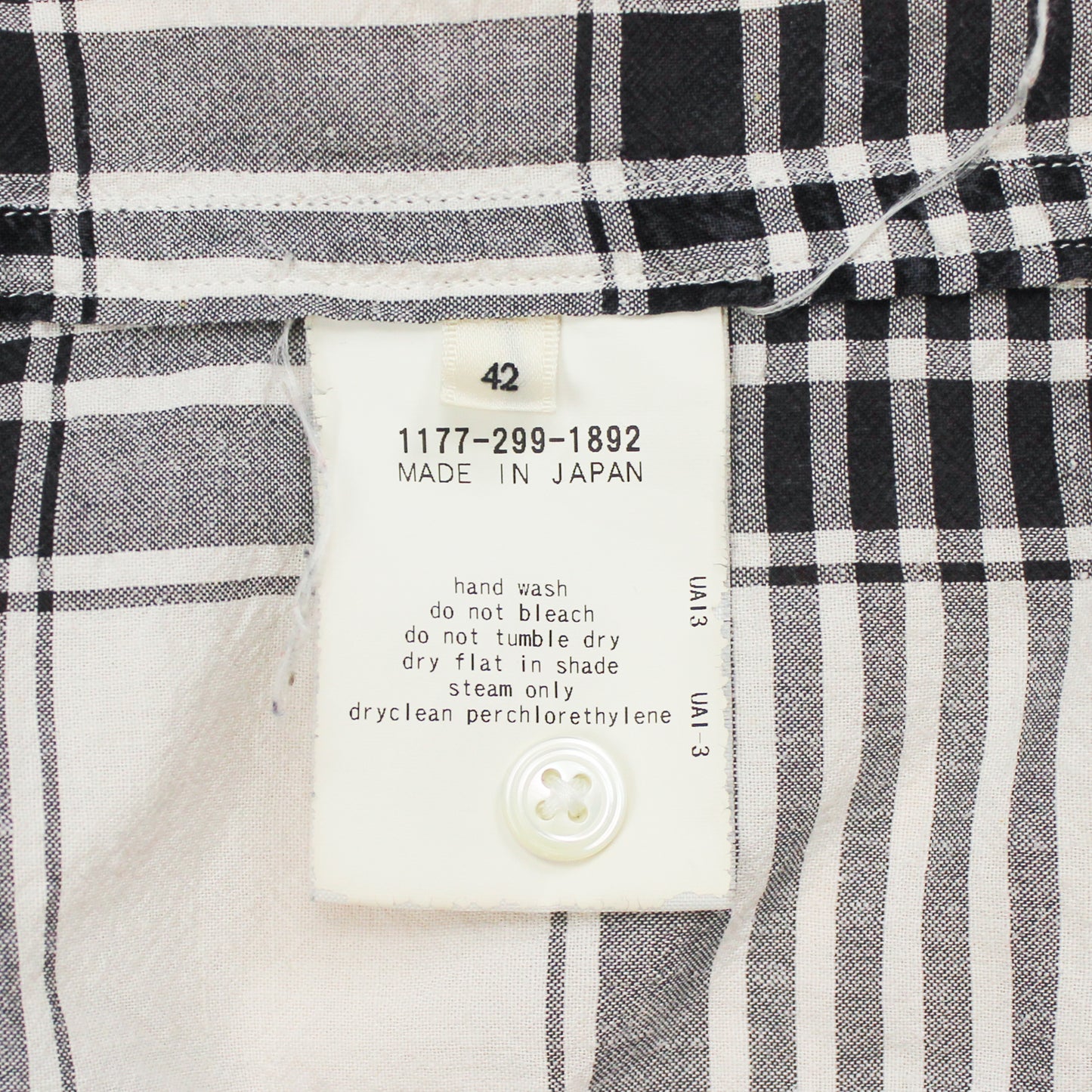 Camoshita Plaid Cotton Linen Blend Band Collar Shirt