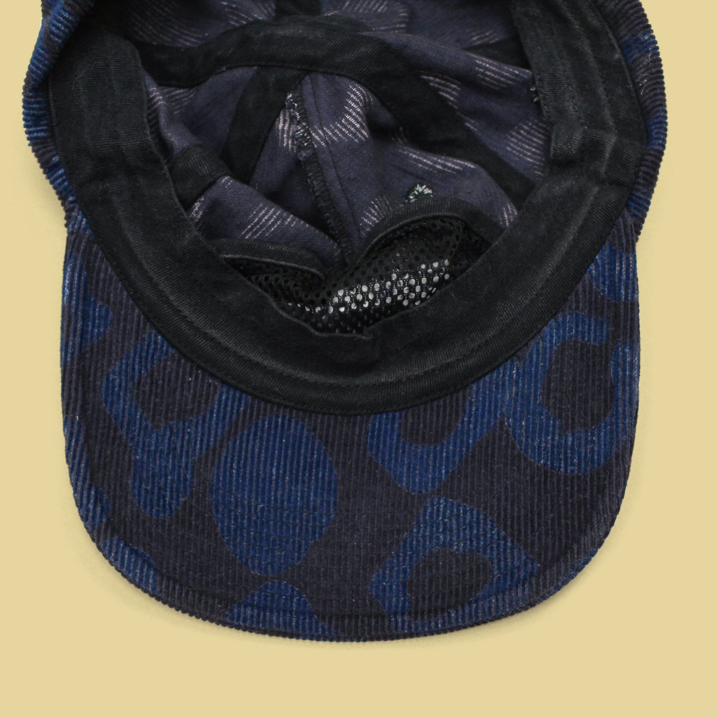18 East Print Corduroy Hat